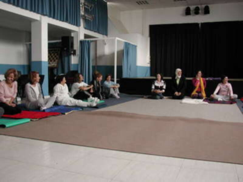 Yoga para bebés y sus madres en Gines