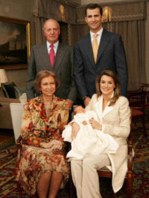 Primeras fotos oficiales de doña Leonor de Borbon
