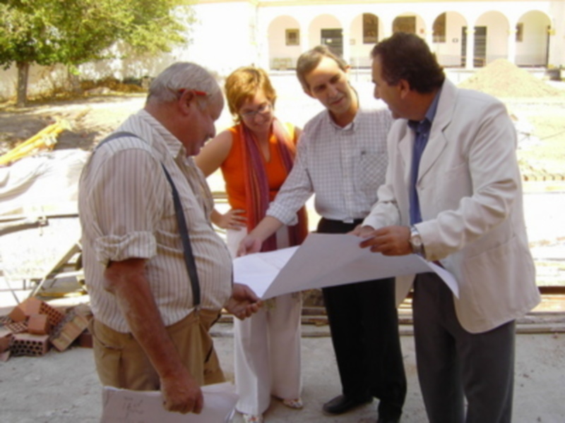 Inversión de más de 128.000 euros para la construcción de un Auditorio Municipal en el patio del Edificio Cultural Ramón y Cajal