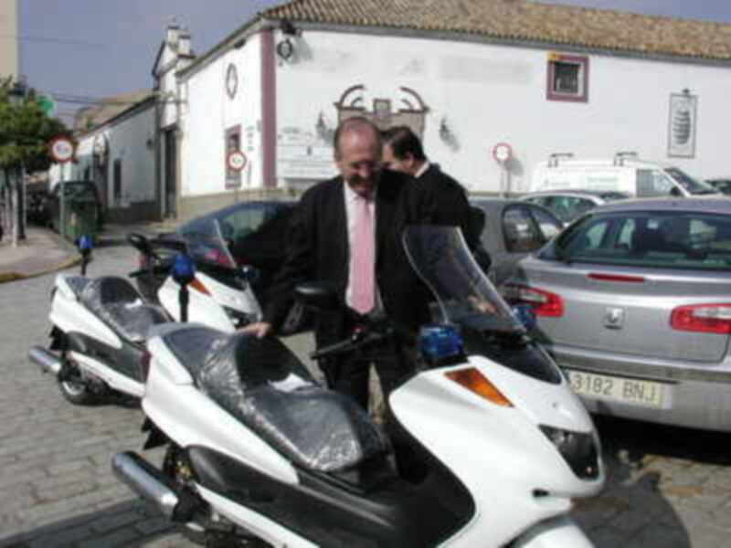 Dos nuevas motos para la Policía Local refuerzan la seguridad en Gines