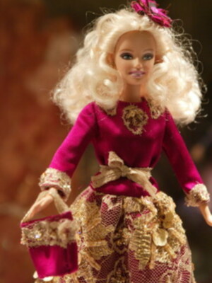 Barbie Sevilla vista como la Duquesa de Alba en la boda de Cayetano