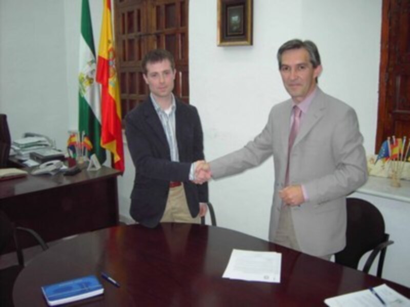 Toma posesión el nuevo Secretario General del Ayuntamiento de Lora del Río, Héctor Gallego del Pozo