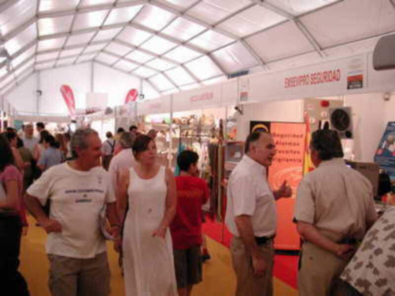 Éxito de público de la quinta edición de la Feria de Muestras de Gines