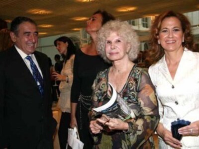 La Duquesa de alba se muestra muy triste por la pérdida de Rocío Jurado