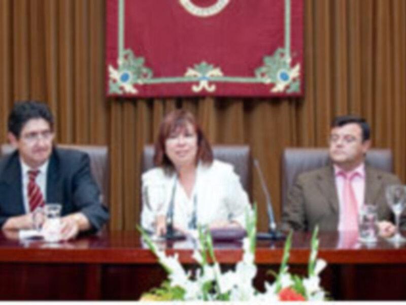 La Ministra de Medio Ambiente clausuró el Aula