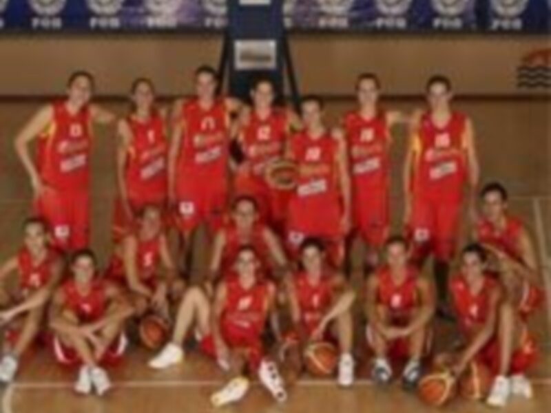 Primeras fotografías de la selección española femenina que jugará el Mundial de Brasil