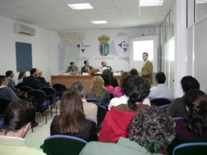 Más de 30 nuevos proyectos empresariales a través de dos cursos en Gines