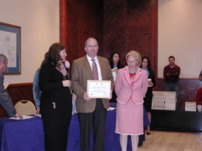 Gines, galardonado por su compromiso medioambiental