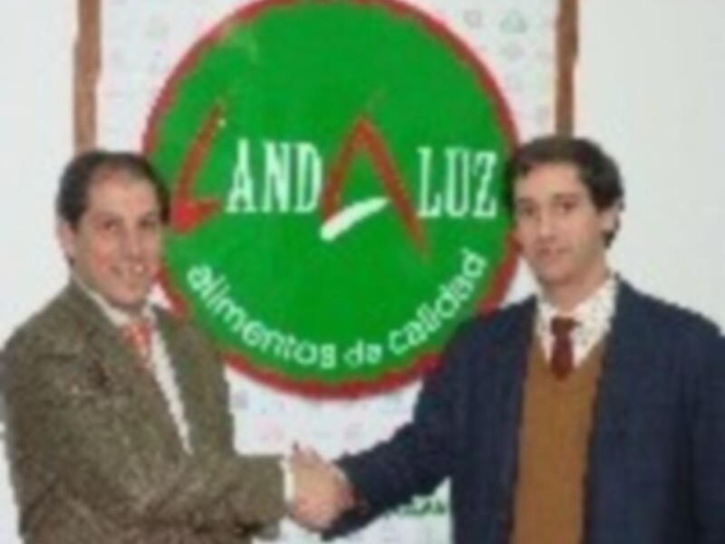Akron Gráfica y Landaluz suscriben un acuerdo para mejorar la presentación de los productos agroalimentarios andaluces