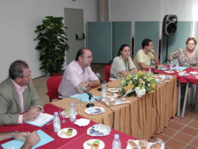 La Delegada Provincial de Medio Ambiente conoció de primera mano las necesidades medioambientales de Gines
