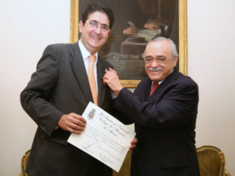 El decano del Colegio de Abogados de Sevilla, nombrado Miembro de Honor del Colegio de México  