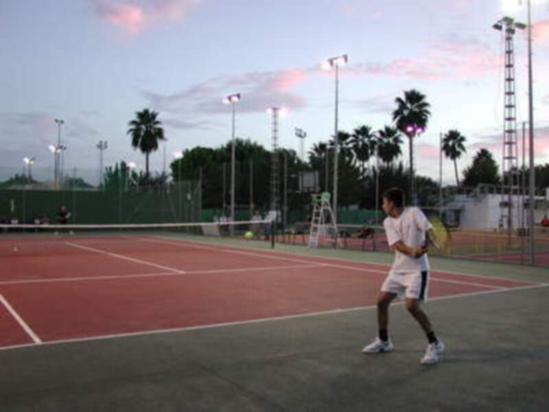 Daniel Sánchez se adjudicó el primer Open de Tenis Villa de Gines