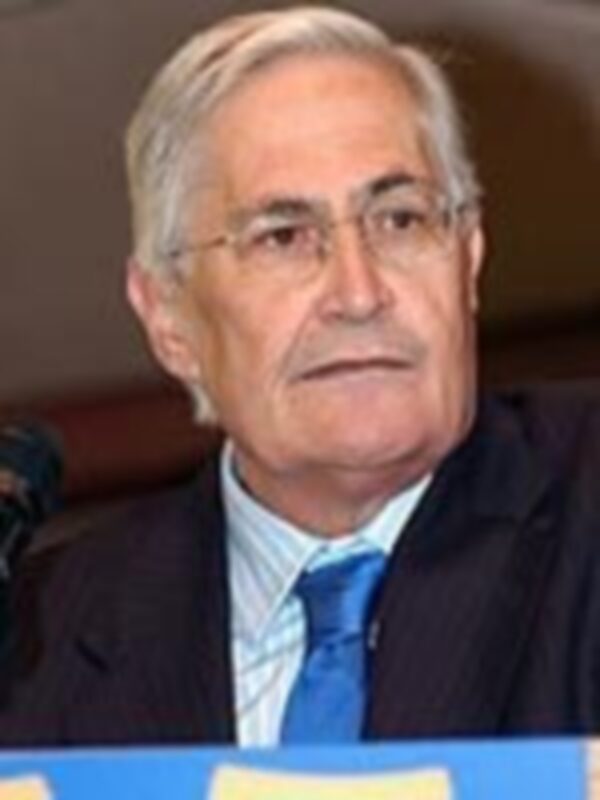 Falleció Alejandro González Varona, ex presidente de Estudiantes