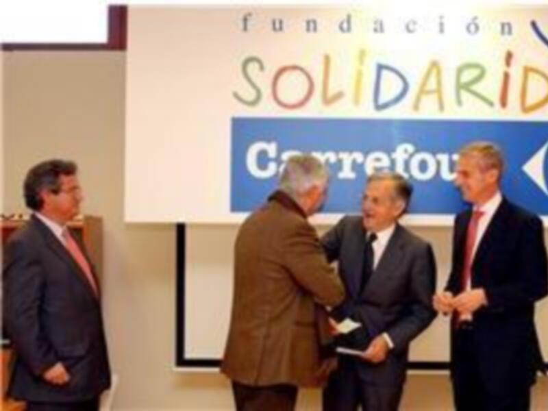 Márgenes y Vínculos recibe un premio de la Fundación Solidaridad Carrefourdotado con 30.000 euros 