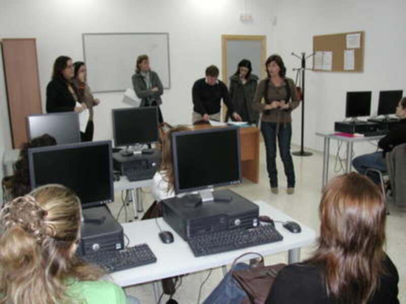 Comienza en la Agencia de Desarrollo de Gines el primero de los cuatro cursos de Formación Profesional Ocupacional
