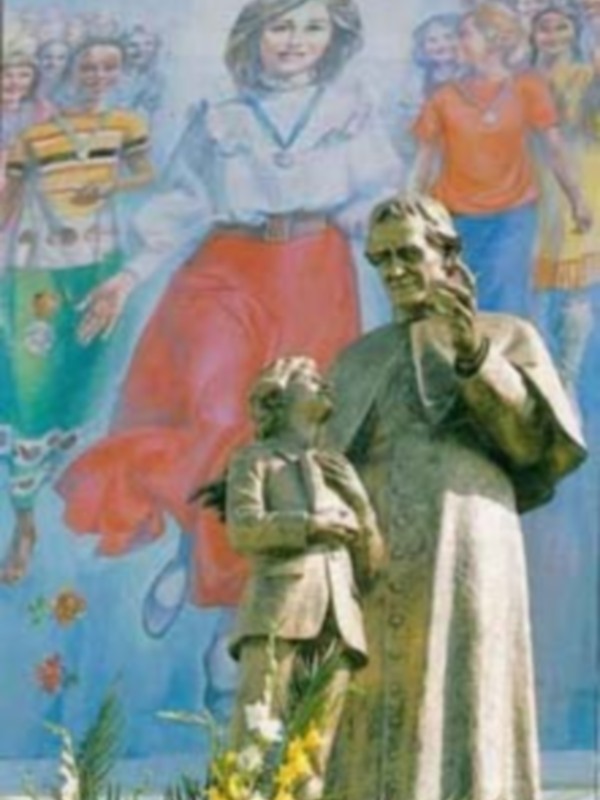 Palabras al oído Especial Día de Don Boscote prometo pan, trabajo y paraíso una de las promesas que le hacía a los muchachos.