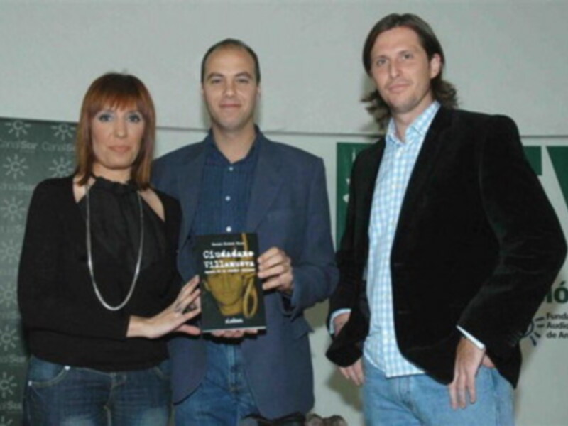 Javier Villanueva y Salvador Gutiérrez, autor del libro 'Ciudadano Villanueva"