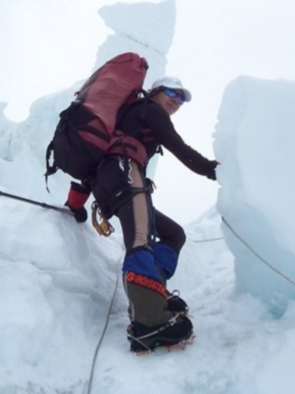 La alpinista Lina Quesada comenzará el asalto definitivo a la cumbre del Everest el próximo viernes