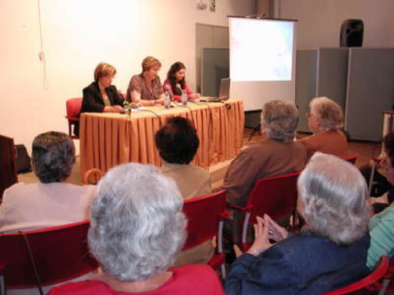 Gines: las VII Jornadas "Mujer y Salud" analizaron el fenómeno de la "Supermujer"