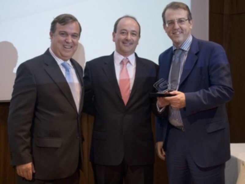 ETICOM y SANDETEL, ganadores de los Premios Nacionales eFactura