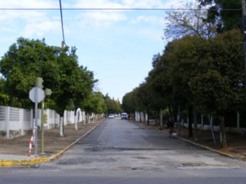 Gines: comienzan las obras de mejora en la calle Álvarez Quintero