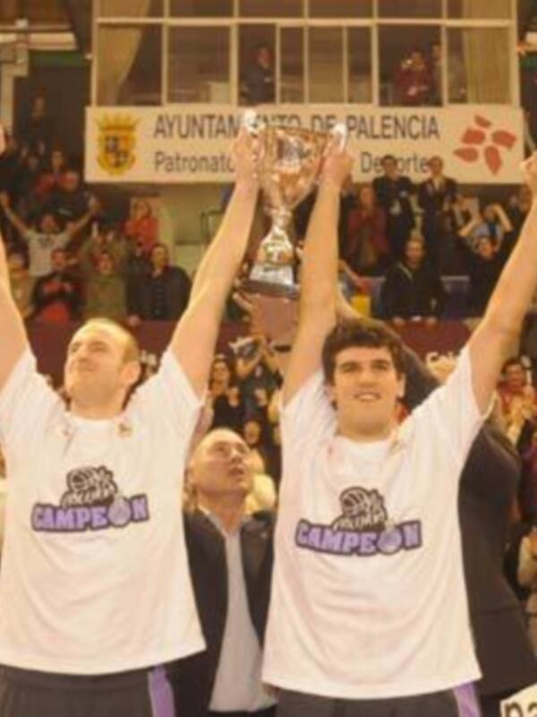 El Faymasa Palencia gana la Copa Adecco LEB Plata ante L´Hospitalet (69-65)