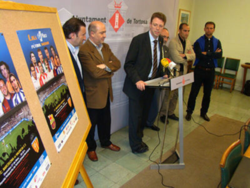 Presentado en Tortosa el partido Barcelona-Valencia correspondiente a la 9ª jornada de la liga placo fútbol indoor