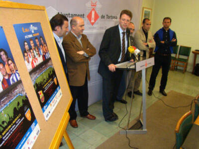 Presentado en Tortosa el partido Barcelona-Valencia correspondiente a la 9ª jornada de la liga placo fútbol indoor