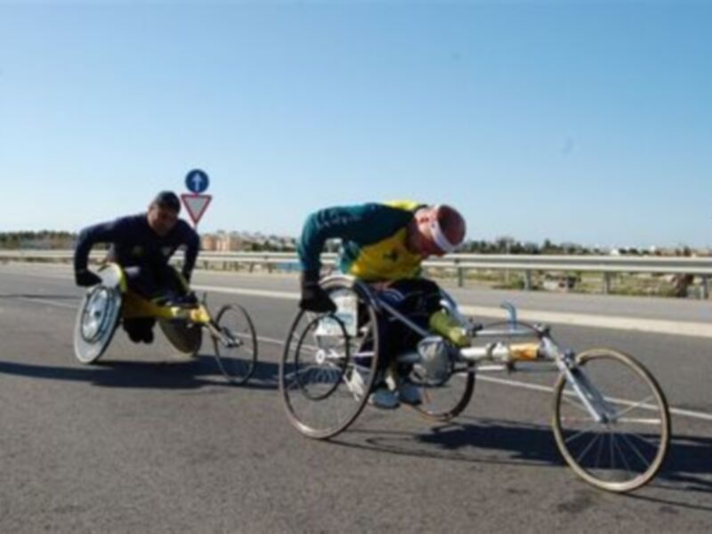 300 atletas participaron en la Media Maratón Costa de la Luz
