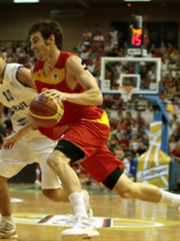 La Selección se despide de España a lo grande con un recital de defensa y contraataques (93-56)
