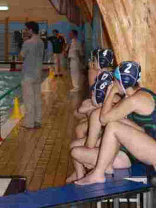 Sorteo benévolo para los intereses nazarenos en la XIV Copa de la Reina de waterpolo
