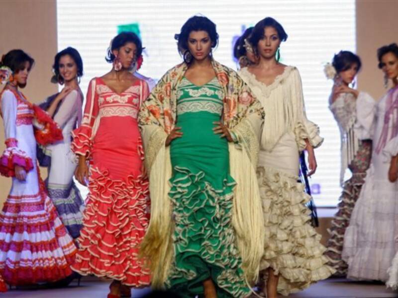 Lina, Eva González y Tony Benítez, "Claveles de la Prensa" 2010