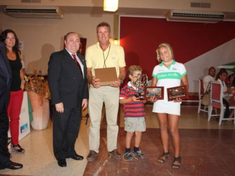 Fernando González de la Madrid se adjudica el XLV Ascenso a vela del Guadalquivir