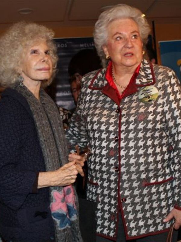 La Infanta Doña Pilar inaugura la XXV edición del rastrillo nuevo futuro 