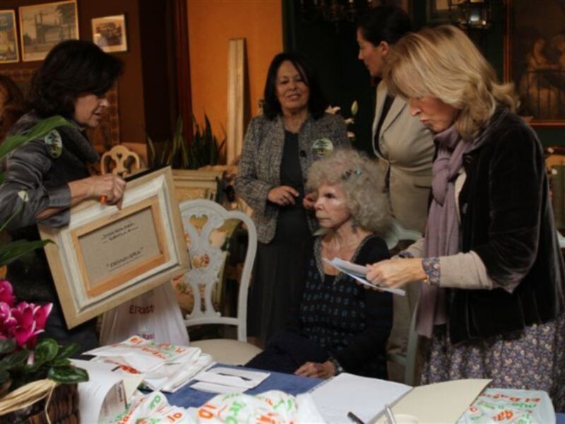 La Infanta Doña Pilar inaugura la XXV edición del rastrillo nuevo futuro 