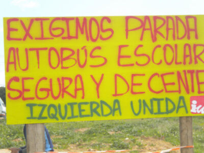 La parada de transporte escolar de la Escalereta  es insegura y podría ocasionar algún accidente(Chipiona) 