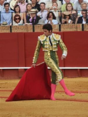 El abrazo de Fran Rivera y Cayetano en la maestranza