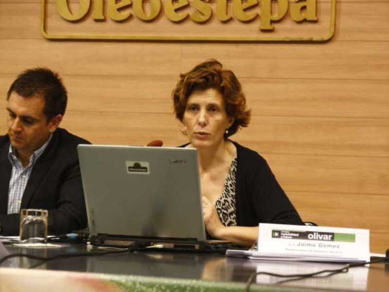 Estepa acoge las I Jornadas Rentabilidad y Futuro del Olivar de Andalucía 