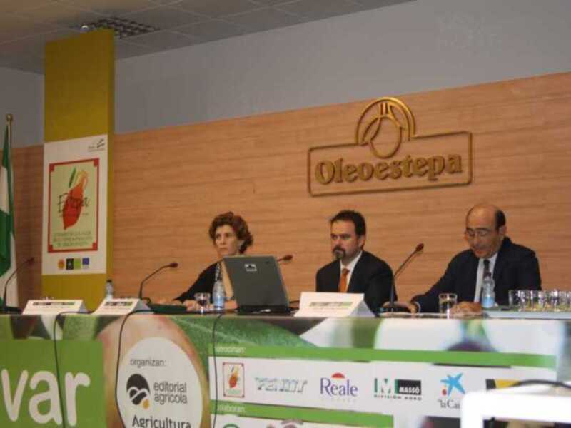 Estepa acoge las I Jornadas Rentabilidad y Futuro del Olivar de Andalucía 