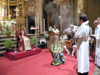 Felicitaciones y Salutación a la Abuela de Triana 2011