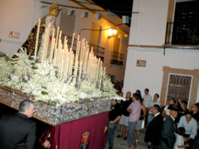 La Fe Mariana de todo un pueblo con su Patrona la virgen de los Dolores de Rinconada (Sevilla)