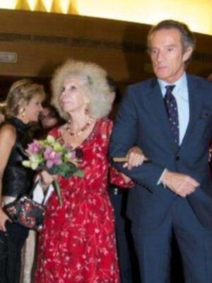 La Duquesa de Alba y Alfonso Díez, en su último acto público como solteros