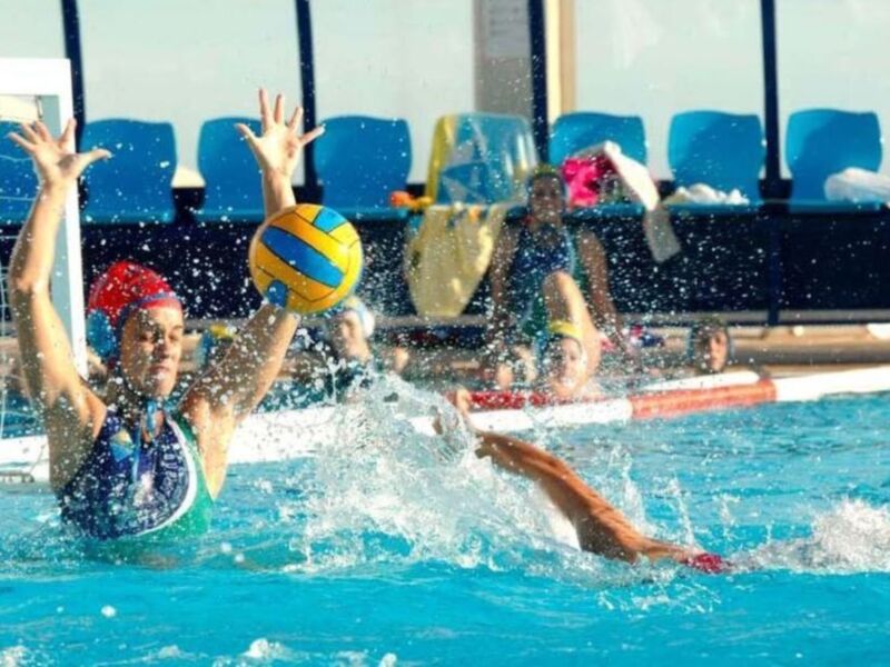 Sensaciones enfrentadas en la primera derrota nazarena de la temporada