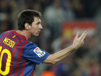 El Barcelona aparca la crisis