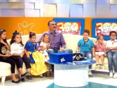 Juan y Medio con menuda noche celebra sus 300 programas en antena como líder de audiencia en su franja de emisión.