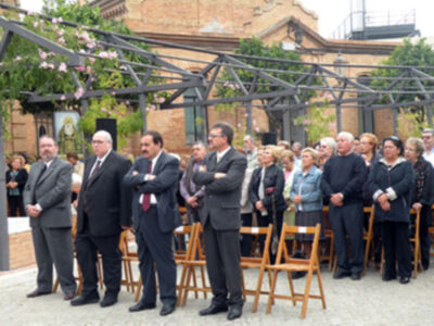 El arzobispo de Sevilla presidio la misa del día de los Difuntos