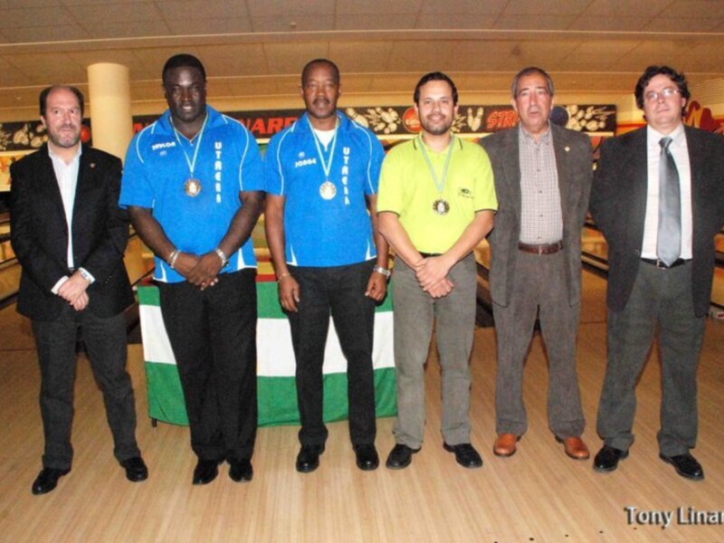Buen ambiente deportivo en los Campeonatos de Andalucía de bowling celebrados en Linares.