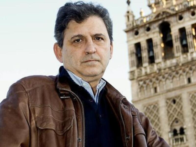 Francisco Gallardo entrevistado por Felix Machuca en ABC : «En la construcción de la Giralda hubo mangazo presupuestario»