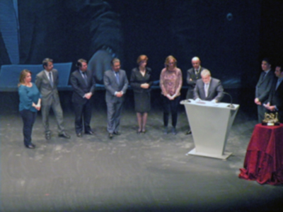 Premio del llamador del Canal sur Radio, a Maruja Vilches Trujillo