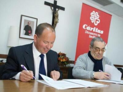 Cáritas y Fundación Gerón firman el convenio para la apertura de la residencia Virgen de Belén de Osuna